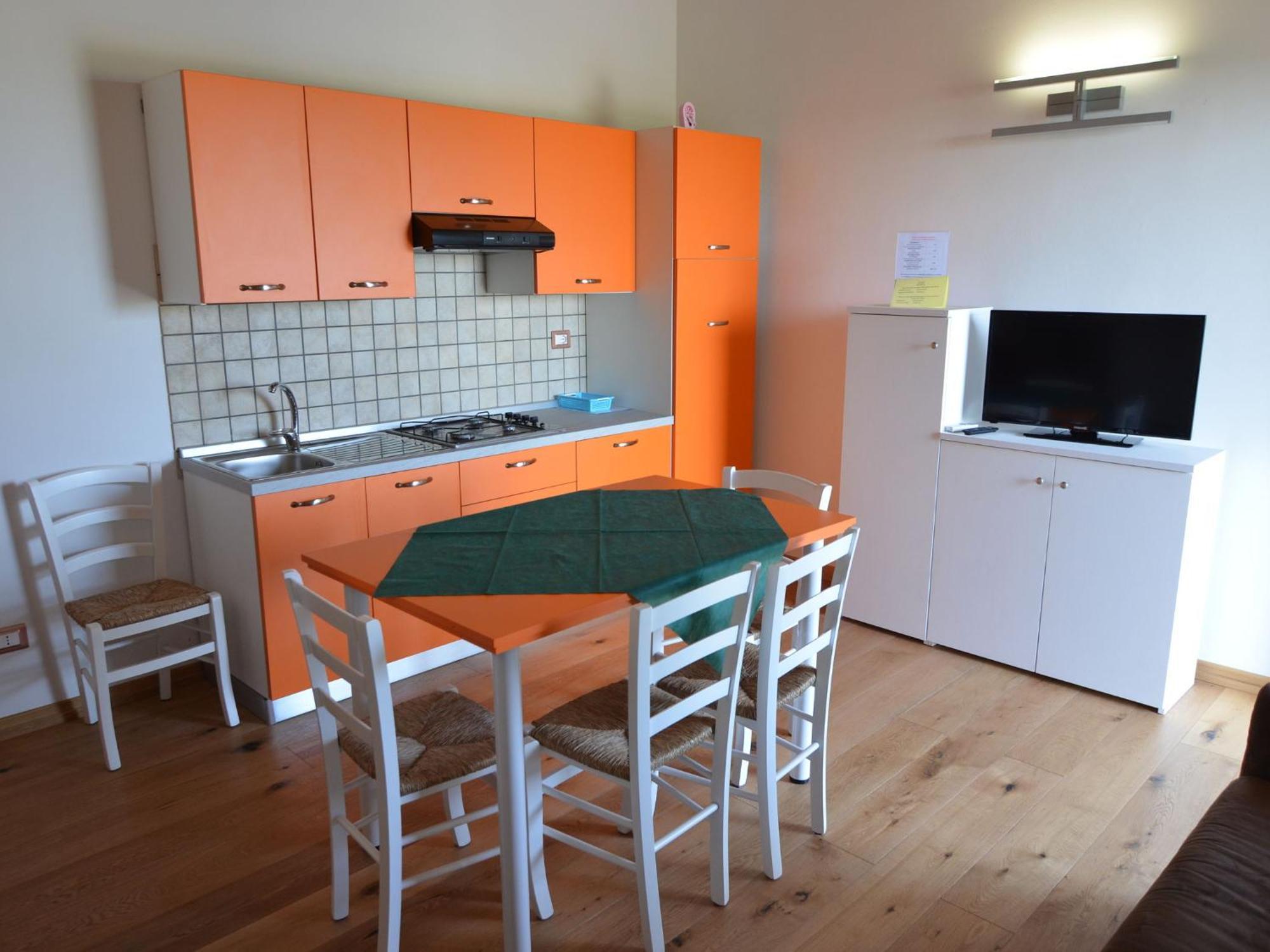 Characteristic Apartment In Codigoro With Pool Εξωτερικό φωτογραφία